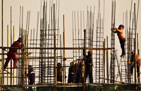 建筑勞務公司將面臨取消,包工頭如何應對?
